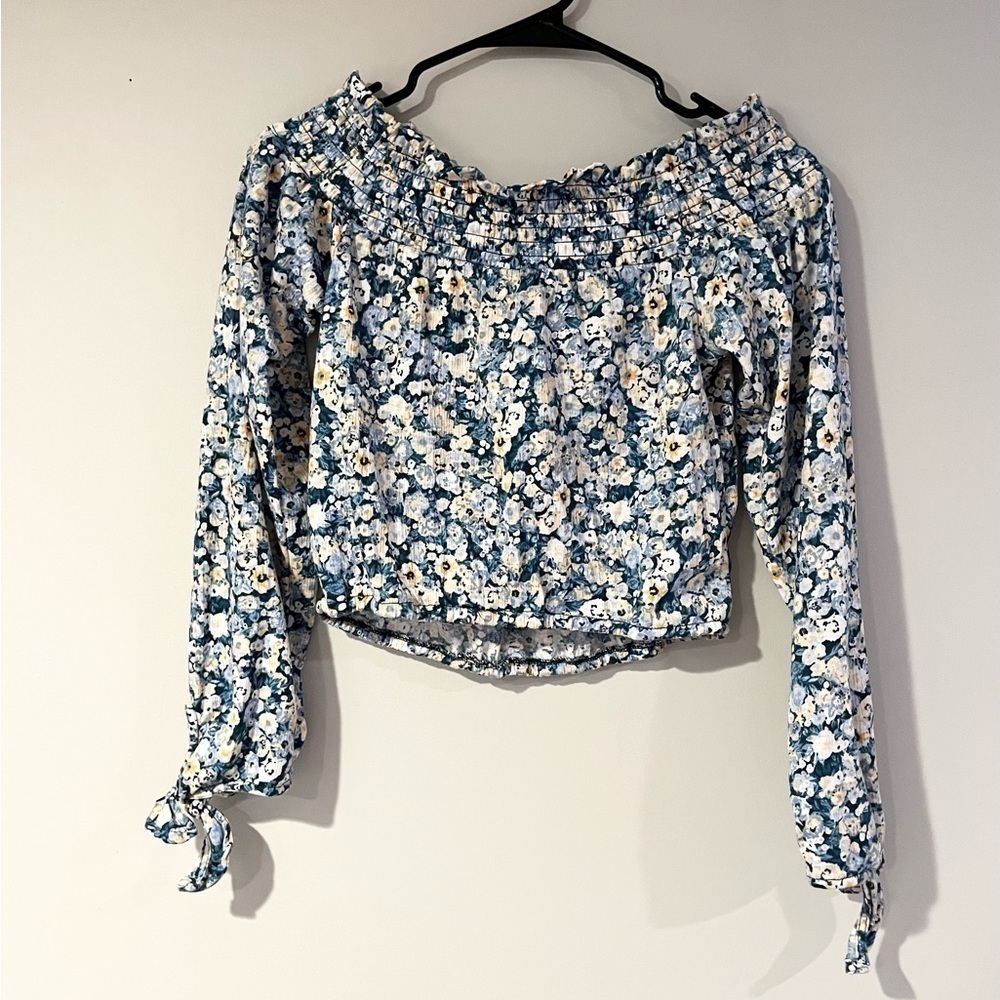 American Rag blue and yellow floral crop top off the shoulder XS - Picture 3 of 5